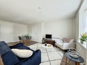 Photo 18- click for photo gallery